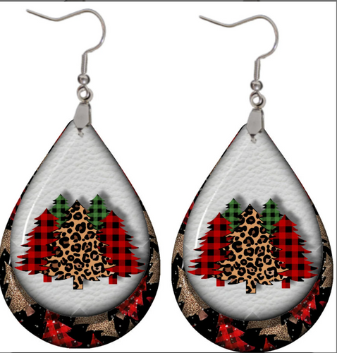 Christmas Tree teardrop earrings - Marcum Custom Graphics