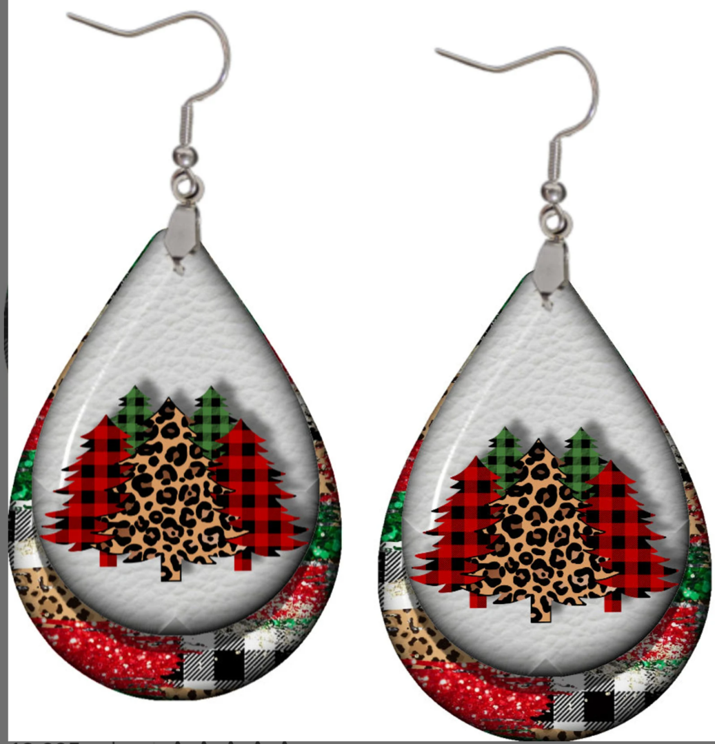 Christmas Tree teardrop earrings - Marcum Custom Graphics